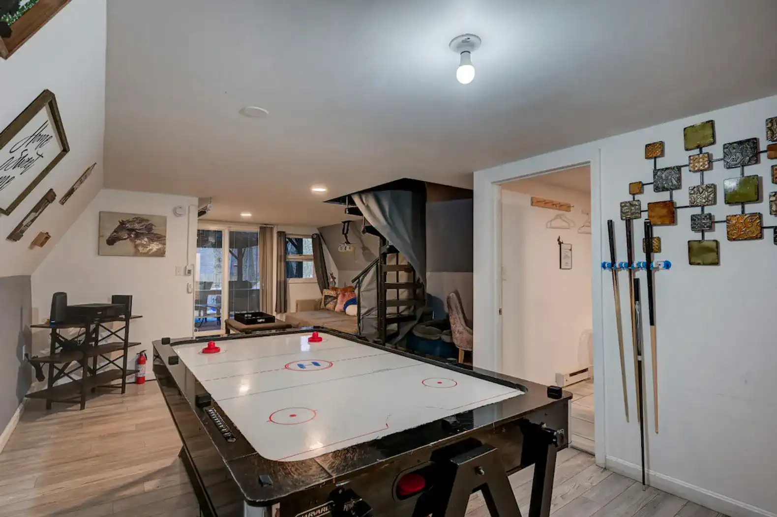 Pet Friendly Summer AFrame | AC | Pool | AirHockey photo 8
