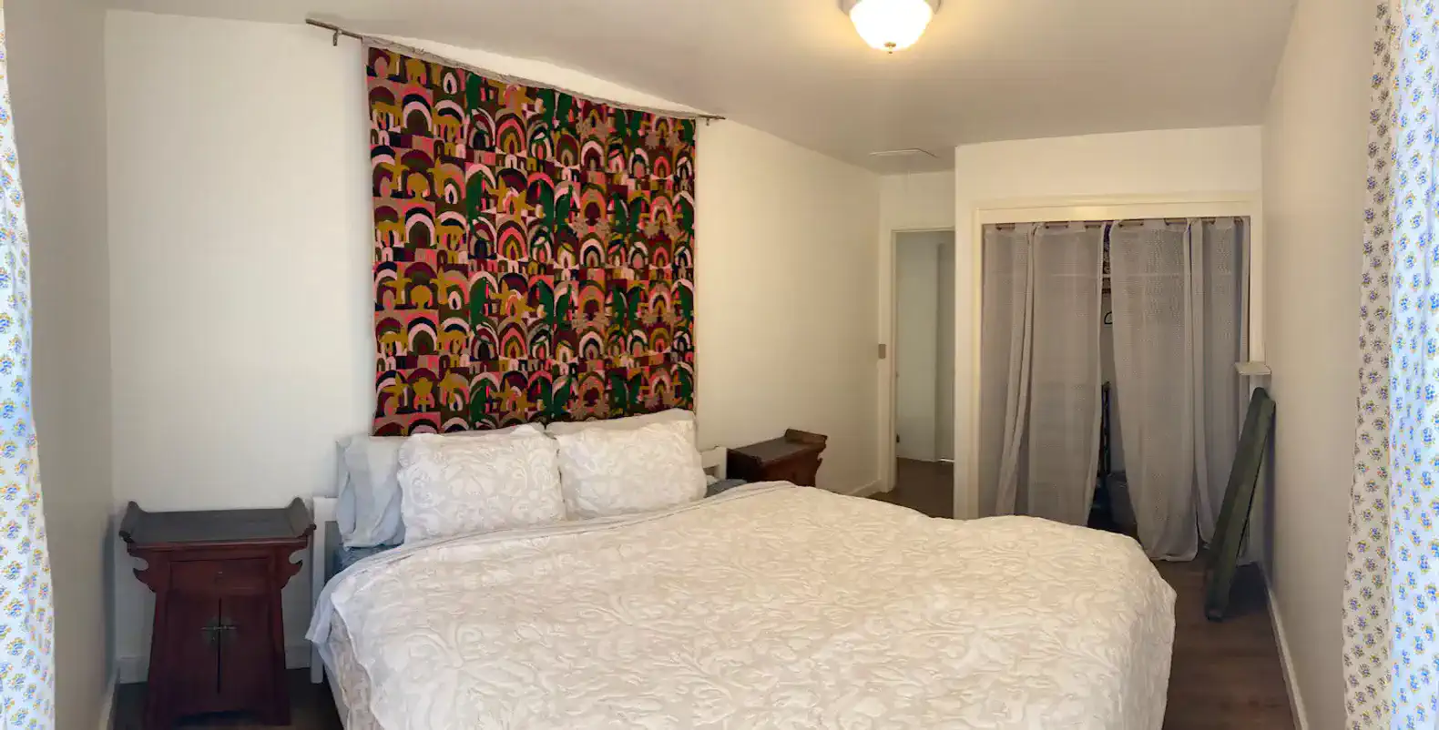 King bedroom. Hardest bed.