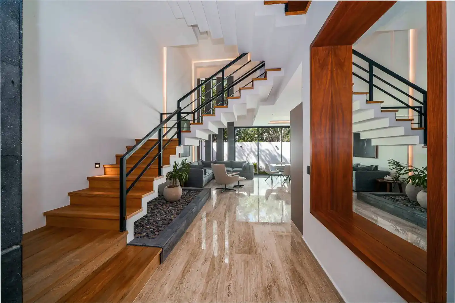 Shark Villa- 5 Bedroom- Heated Pool- Movie Theater β photo 21