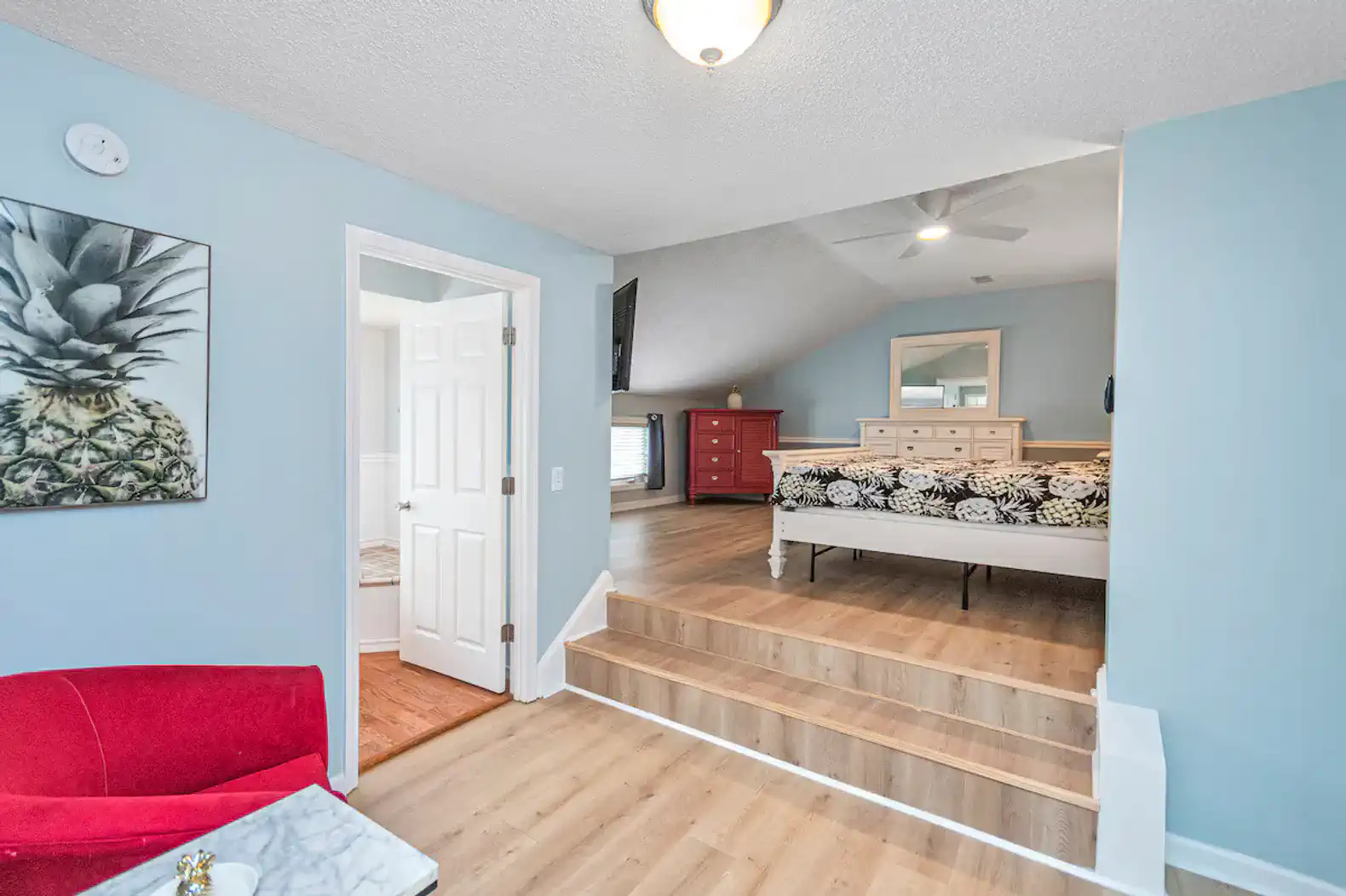 Dog Friendly, 1Min to Beach, Huge Pool, Fenced Yard – photo 20