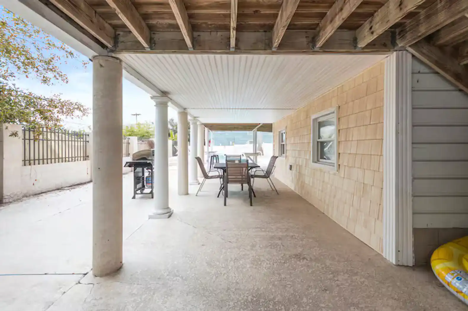 Dog Friendly, 1Min to Beach, Huge Pool, Fenced Yard – photo 73