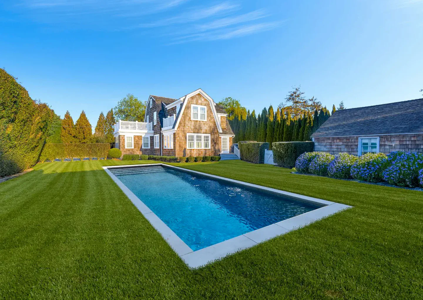 Southampton Village House – photo 2