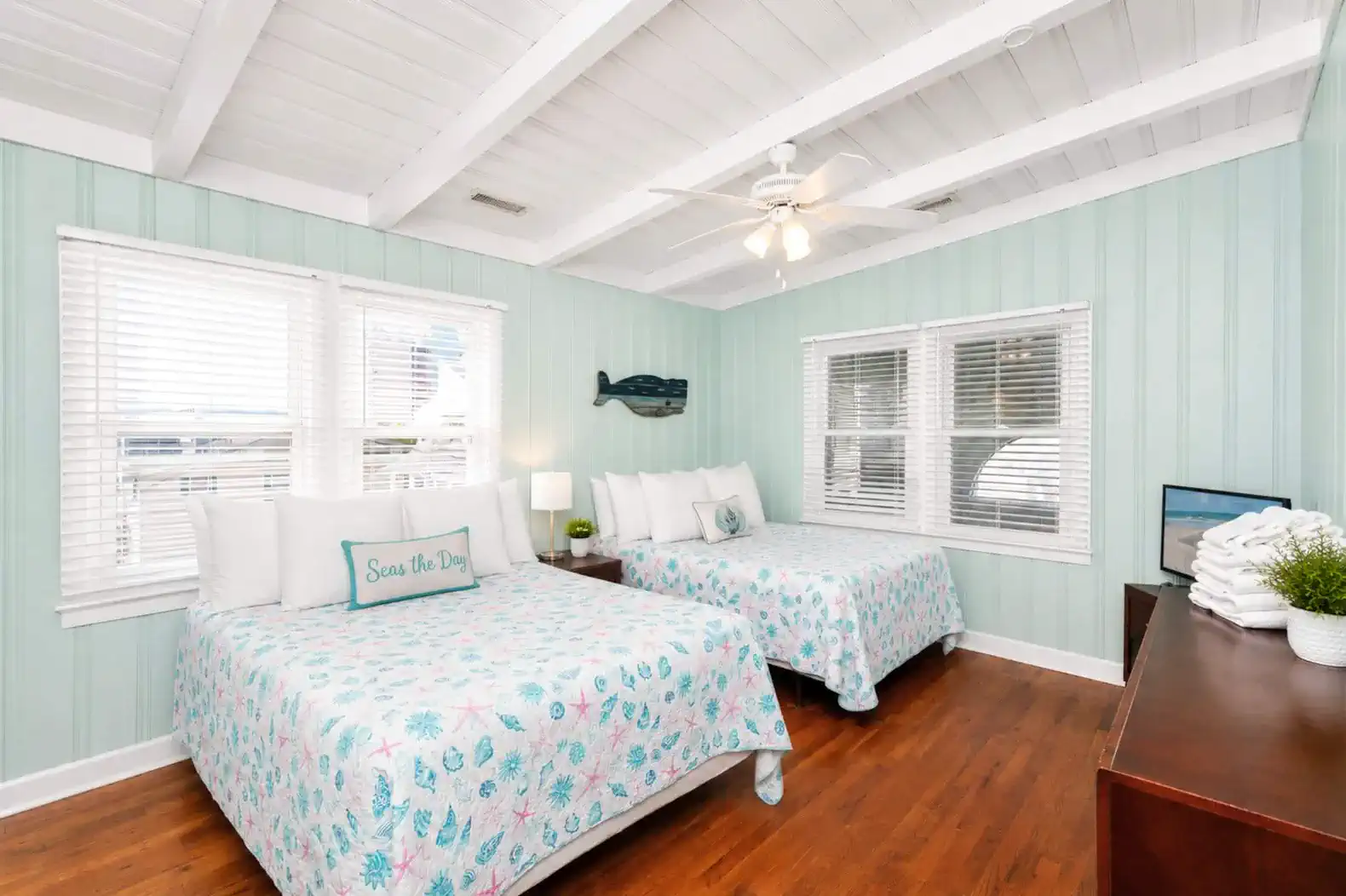Bikini Top Bedroom with two full beds and attached Jack and Jill Bathroom