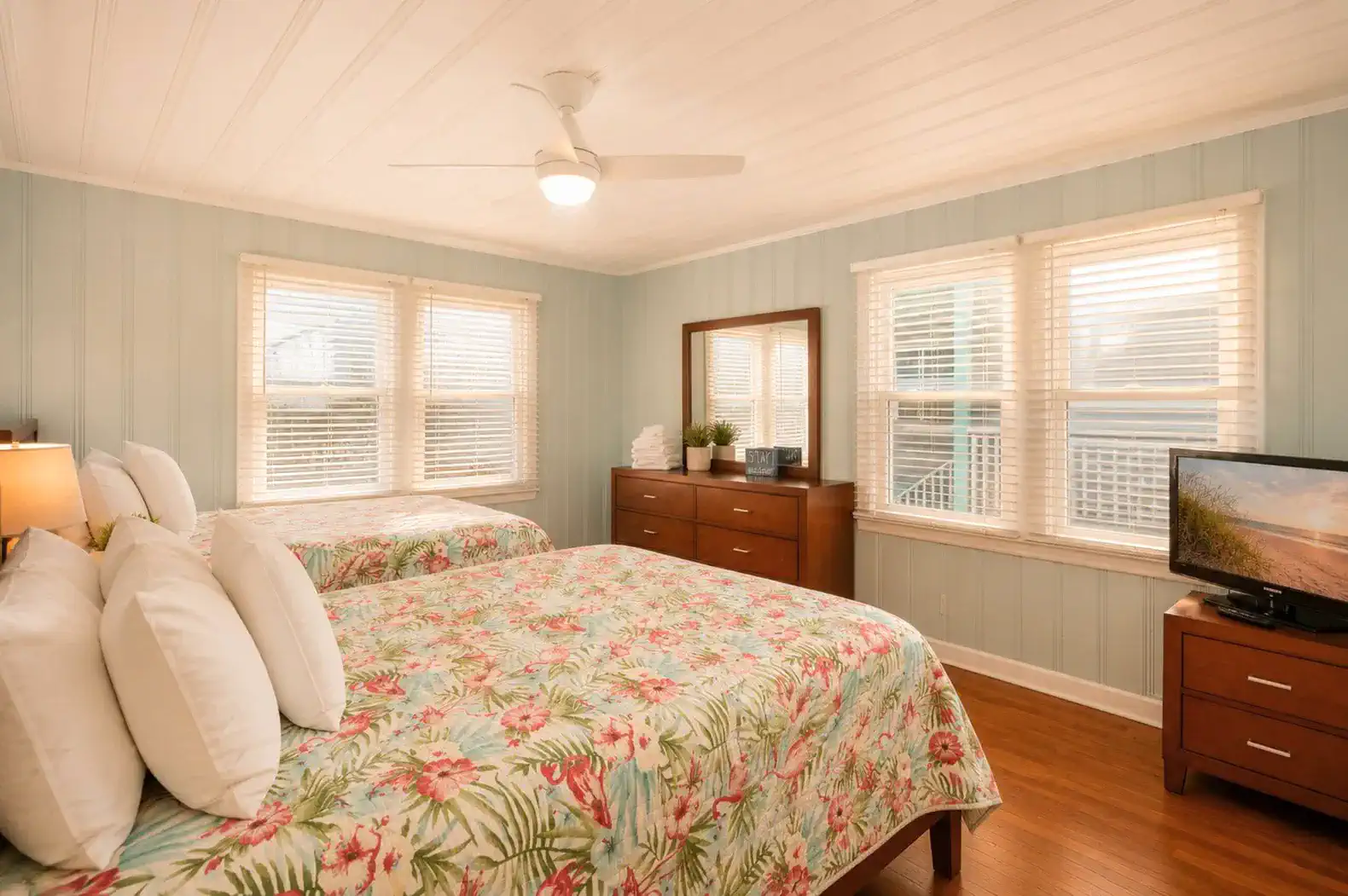 Bikini Bottom Bedroom with two full beds