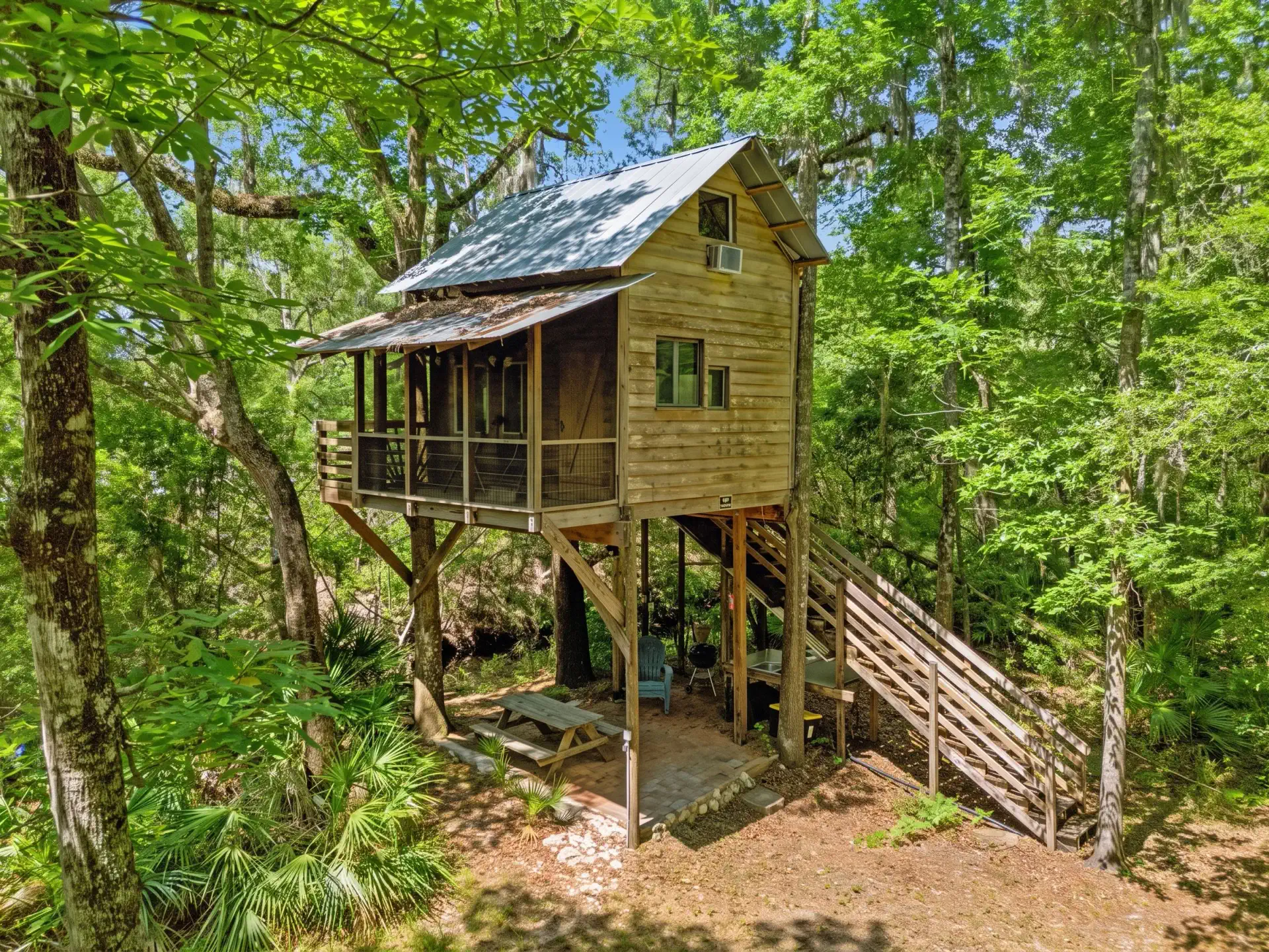 Sopchoppy River Treehouse