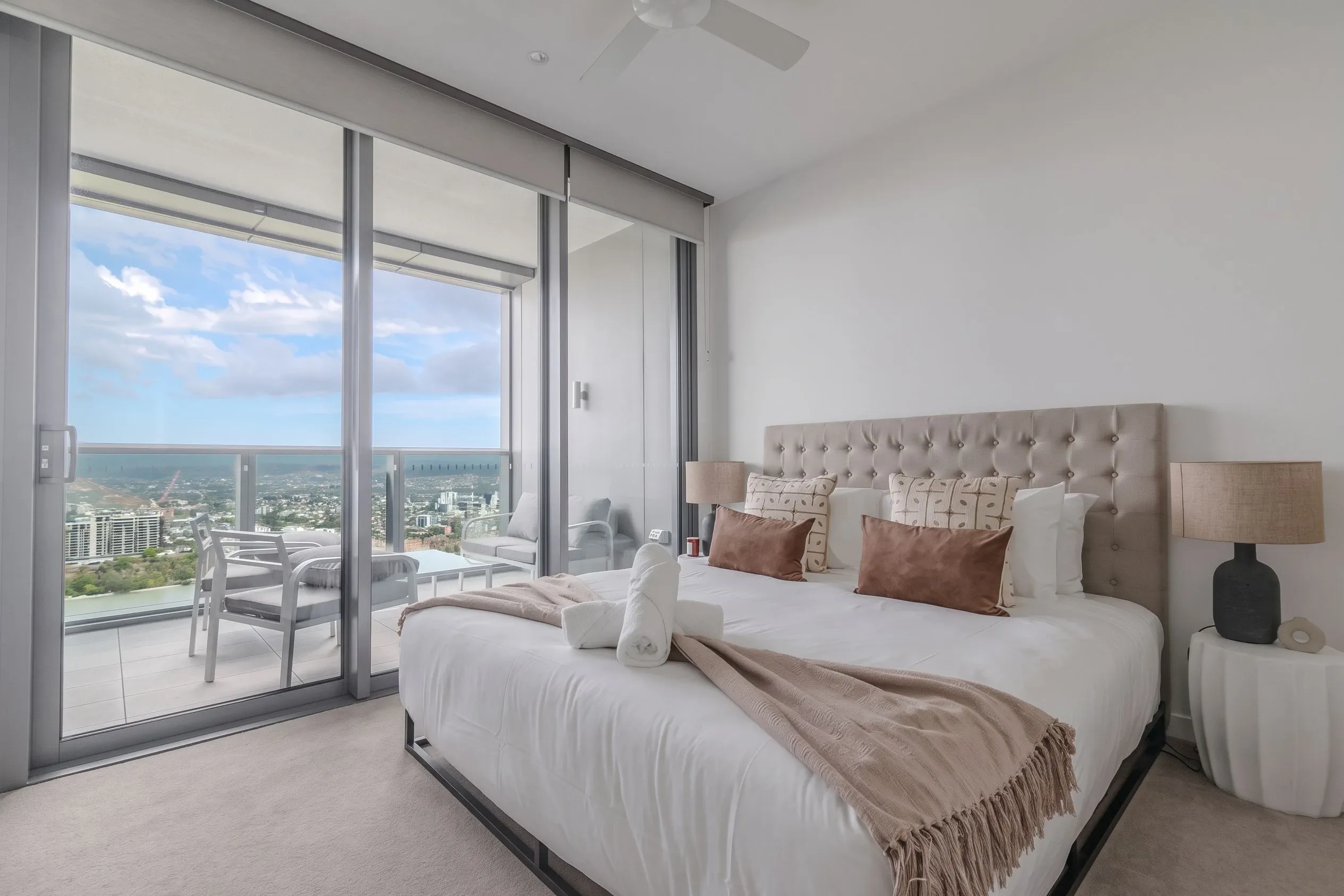 Queen’s Wharf 1BR with Views and Free Parking - Apartment — Brisbane City, Queensland — vacation rental