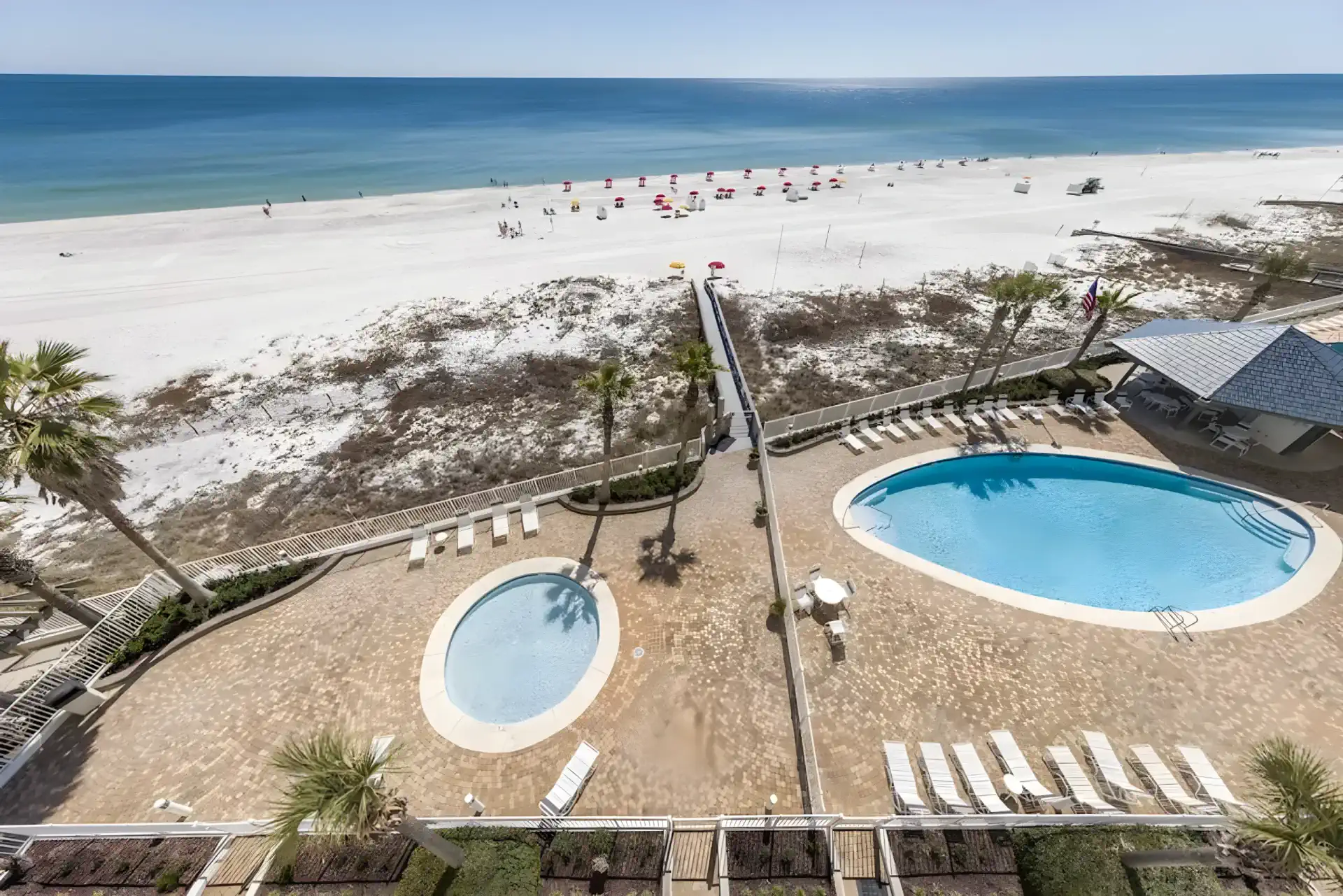 Sandglass at Windward Pointe