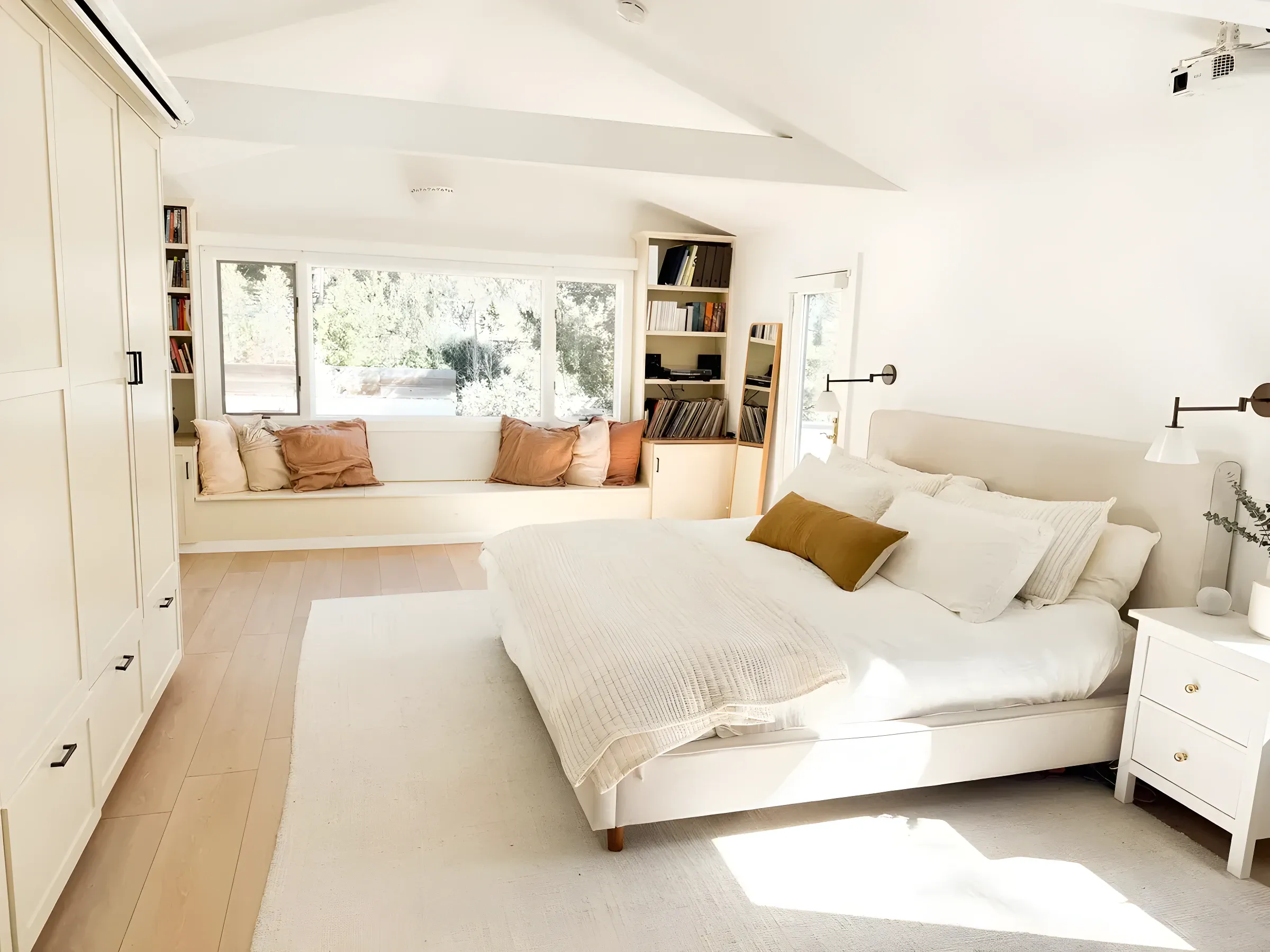 Golden Laurel — Los Angeles, CA — vacation rental