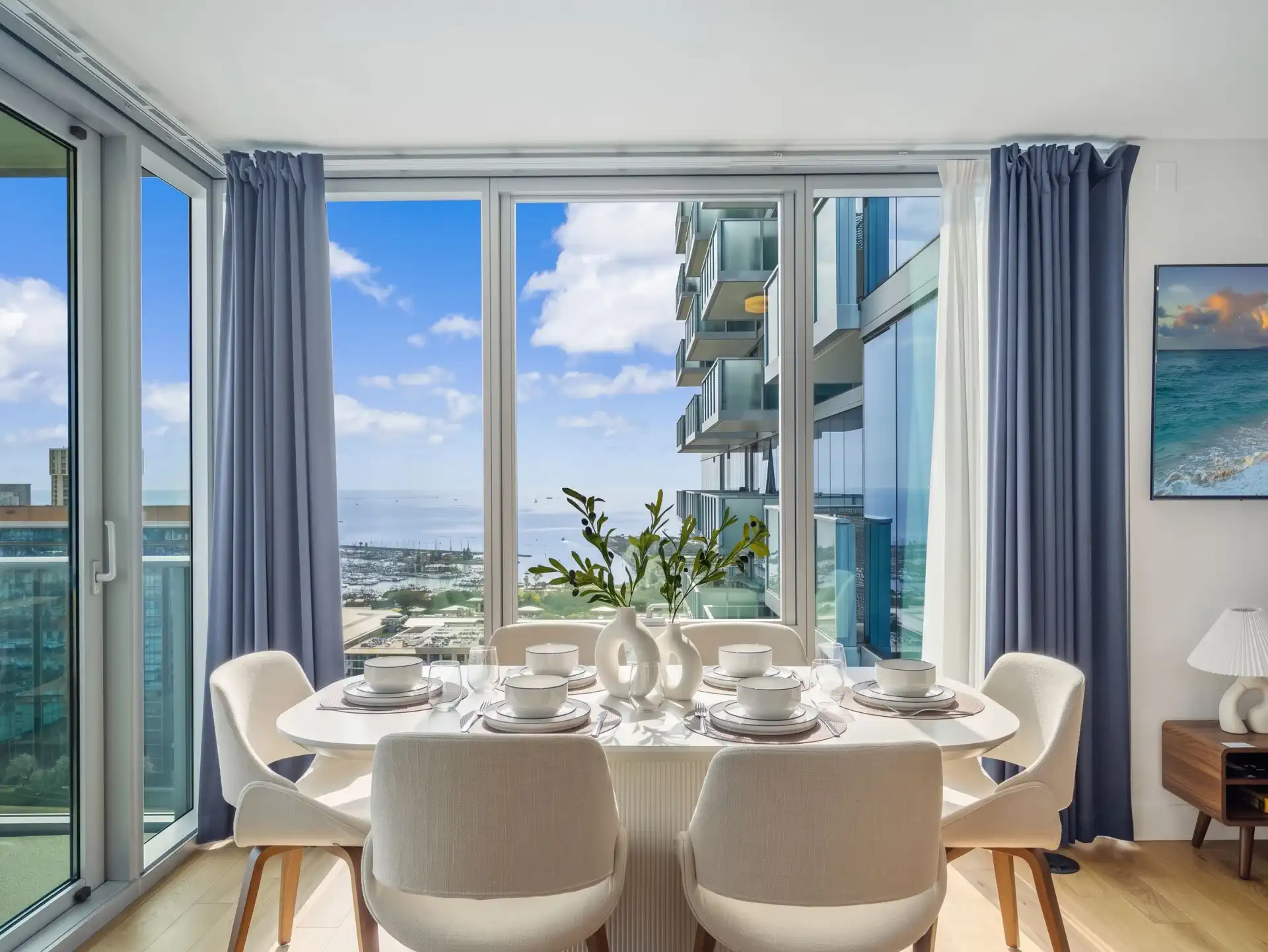 Azure Ala moana Luxury 2 bedroom Condo – foto 1