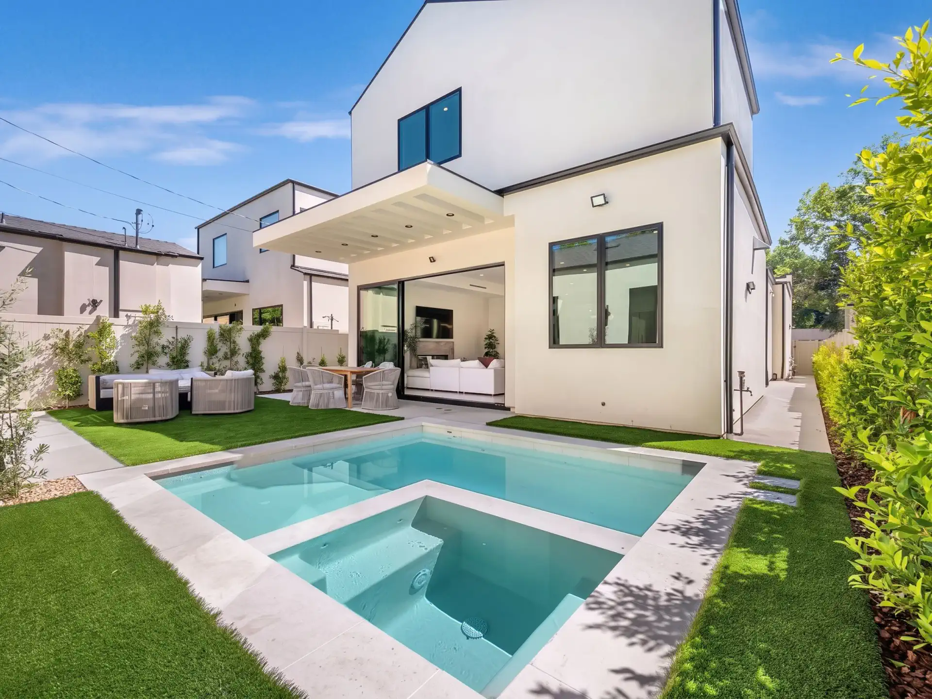 Villa de Toll – foto 1
