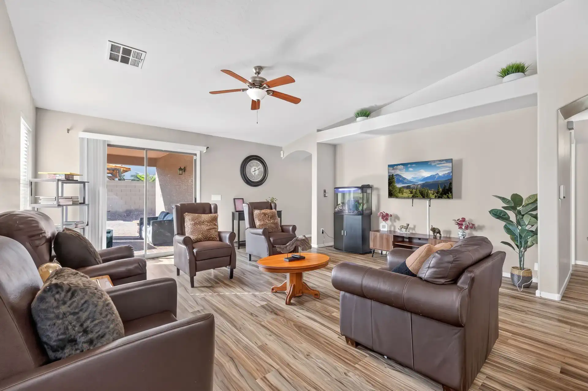 Avondale 4BR | 5 Min to State Farm Stadium – photo 1