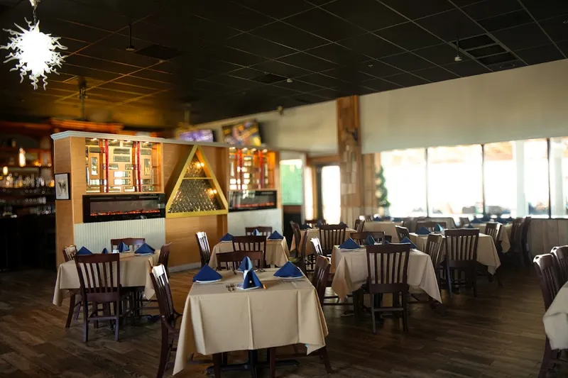 Nearby Romantic Dining Options