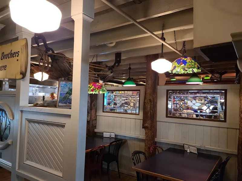 Ocean-side Dining at The Black Pelican