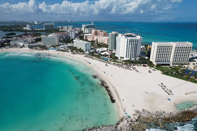Dog-Friendly Beaches in Cancún