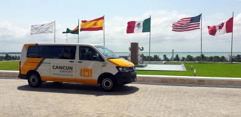 Getting Around Cancún: Transportation Options