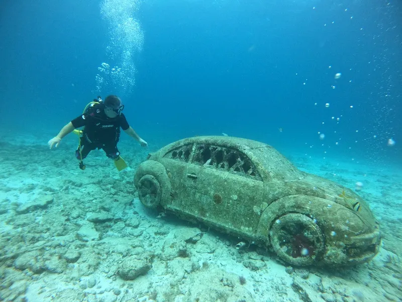 Discover the Cancun Underwater Museum