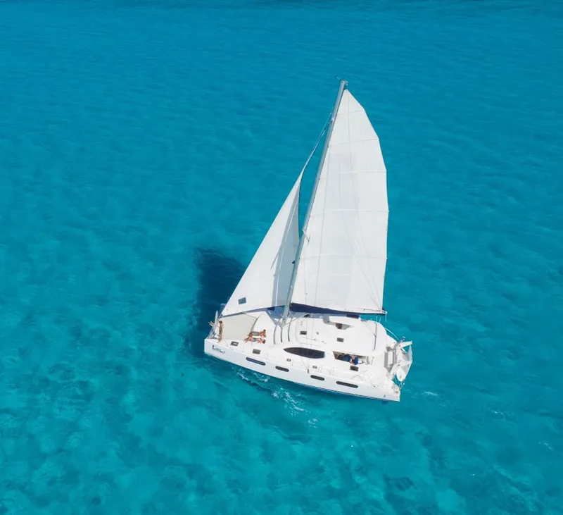 Peak Tourist Seasons in Cancún
